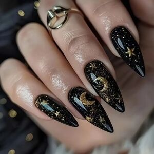 24 Pcs Black and Gold Nails BUY ONE GET ONE FREE